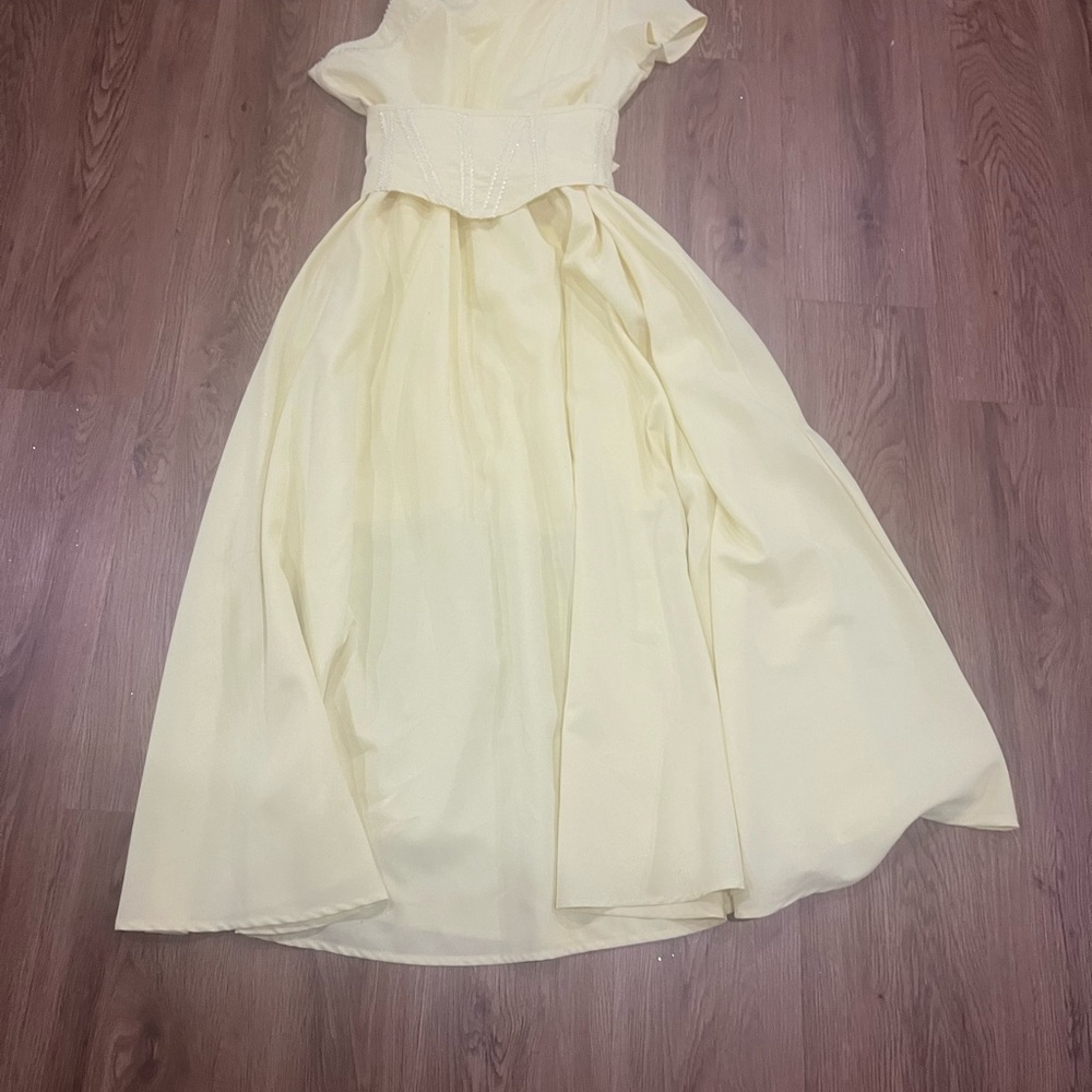 Elegant Yellow Gown